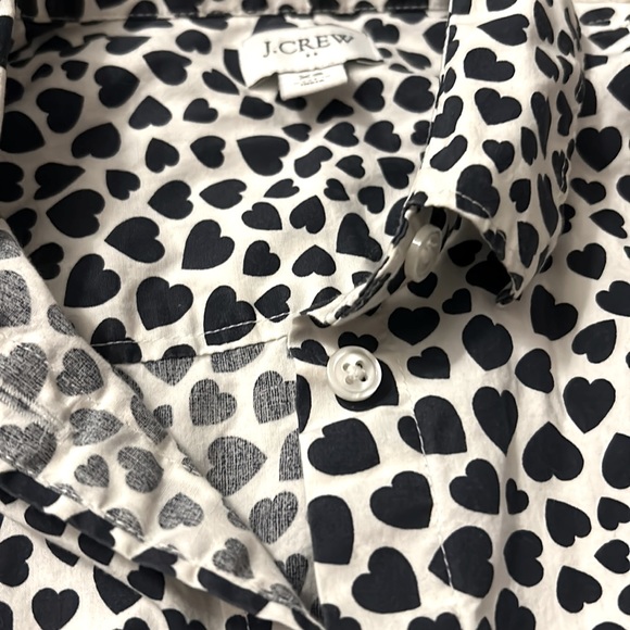 J. Crew Button Down Navy Blue Heart Print White Blouse Size XS LIKE NEW Preppy - Picture 5 of 8